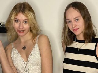 PetraAndKeeley's Live cam online Profile Image